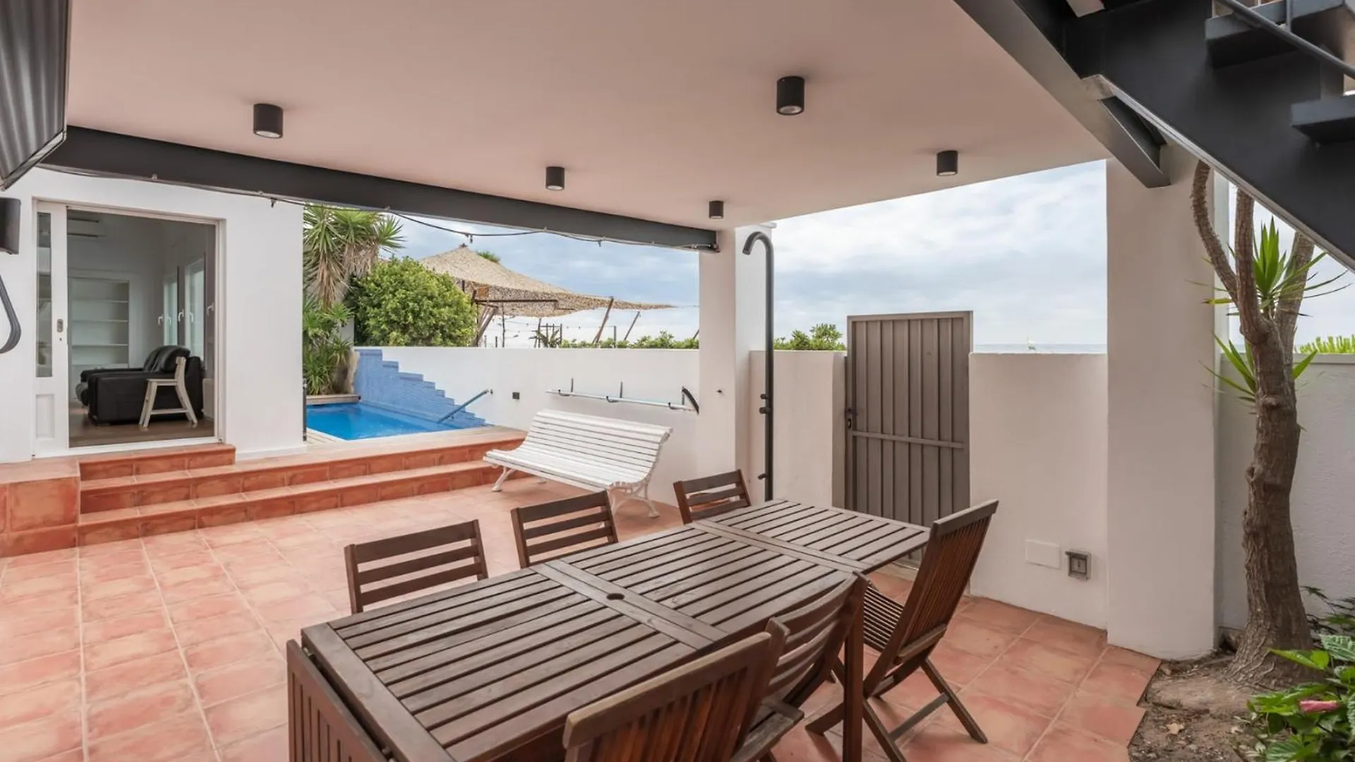 Beach Villa Cristina By Hhbcn カステルデフェルス